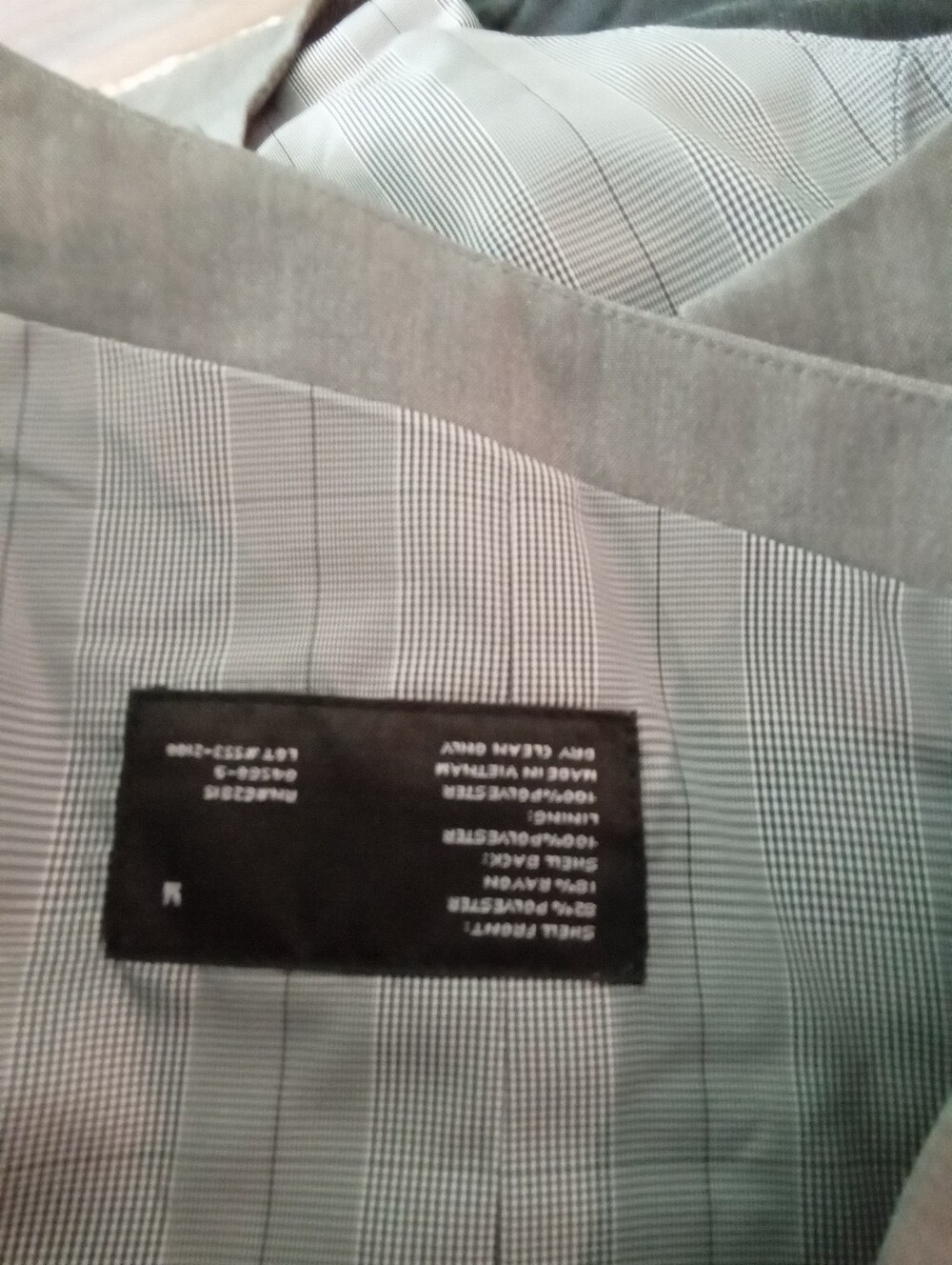JF J. Ferrar Men's Size M Tailored Suit Vest Classic Gray Pattern Deep V-Neck - Picture 8 of 11